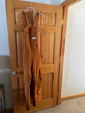 Carhartt Rust Brown Ski/Snowboard Bib Overalls